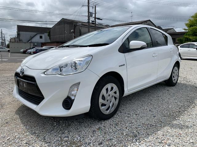 アクア S 後期モデル バックカメラ ナビ ハイブリッド キーレス ETC オートマ コンパクトカー 実走行68582km エアコン パワステ パワーウィンド(2枚目)