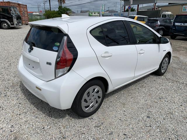 アクア S 後期モデル バックカメラ ナビ ハイブリッド キーレス ETC オートマ コンパクトカー 実走行68582km エアコン パワステ パワーウィンド(6枚目)