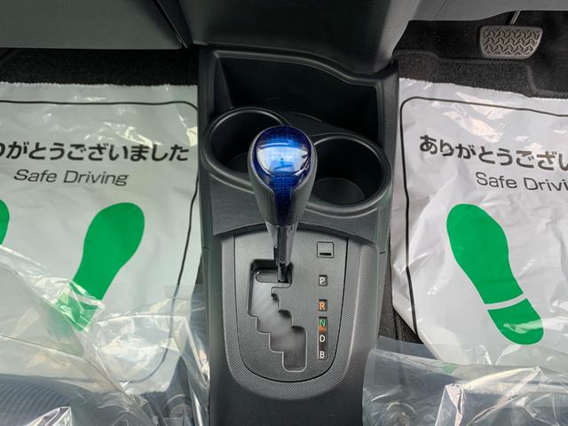 アクア S 後期モデル バックカメラ ナビ ハイブリッド キーレス ETC オートマ コンパクトカー 実走行68582km エアコン パワステ パワーウィンド(23枚目)
