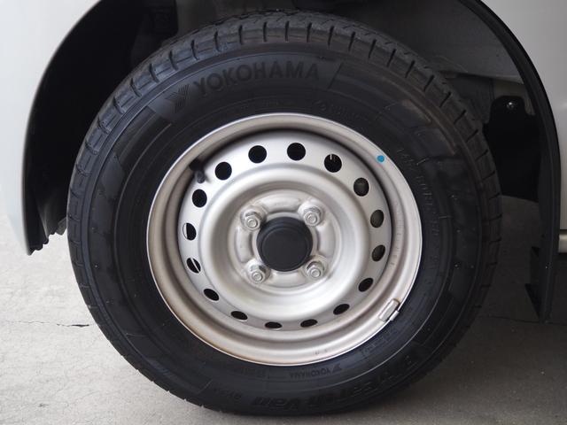 NV100クリッパーバン DX 禁煙 ユーザー買取 後期モデル 2nd発進 フルセグナビ バックカメラ ETC Bluetoothオーディオ ハイルーフ エアコン オートライト パワーウィンドウ キーレス フロアマット ドアバイザー(19枚目)