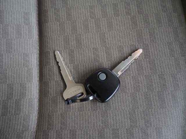 NV100クリッパーバン DX 禁煙 ユーザー買取 後期モデル 2nd発進 フルセグナビ バックカメラ ETC Bluetoothオーディオ ハイルーフ エアコン オートライト パワーウィンドウ キーレス フロアマット ドアバイザー(39枚目)