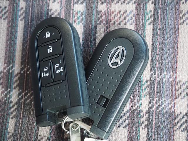 ムーヴキャンバス Gメイクアップリミテッド SAIII 禁煙 全方位モニター SDナビ フルセグTV Bluetooth 両側電動 衝軽BK LEDオートライト LEDフォグ 電格ミラー ステリモ フロアマット ドアバイザー スマートキー プッシュスタート(39枚目)