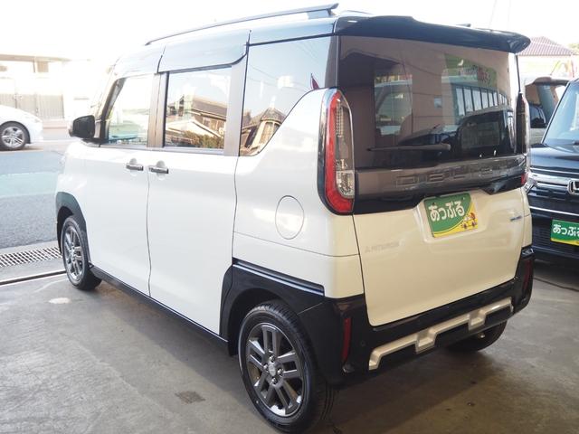 デリカミニ Ｔ　プレミアム　禁煙　４ＷＤ　ターボ　９インチナビ　全方位　フルセグ　ＢＴＡ　前席ヒーター　ハンドルヒーター　両側電動　衝軽ＢＫ　コーナーセンサー　ＬＥＤオートライト　ＬＥＤフォグ　デジタルインナーミラー　電動ＰＫ（9枚目）