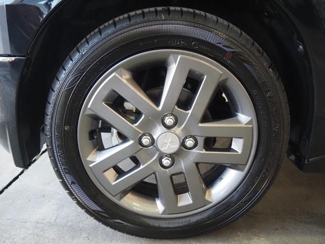 デリカミニ Ｔ　プレミアム　禁煙　４ＷＤ　ターボ　９インチナビ　全方位　フルセグ　ＢＴＡ　前席ヒーター　ハンドルヒーター　両側電動　衝軽ＢＫ　コーナーセンサー　ＬＥＤオートライト　ＬＥＤフォグ　デジタルインナーミラー　電動ＰＫ（19枚目）