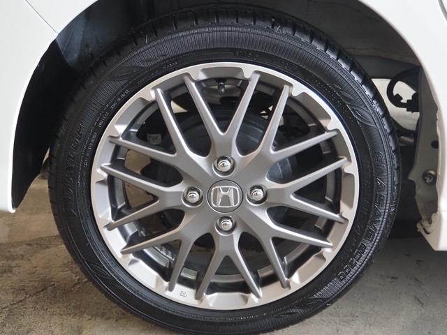 N-BOXカスタム ターボ 禁煙 リア修復 9インチナビ Bカメラ ETC 前後ドラレコ フルセグ BTA AppleCarPlay 両側電動 衝軽BK コーナーセンサー 前席ヒーター 電動PK LEDオートライト ハーフレザー(21枚目)