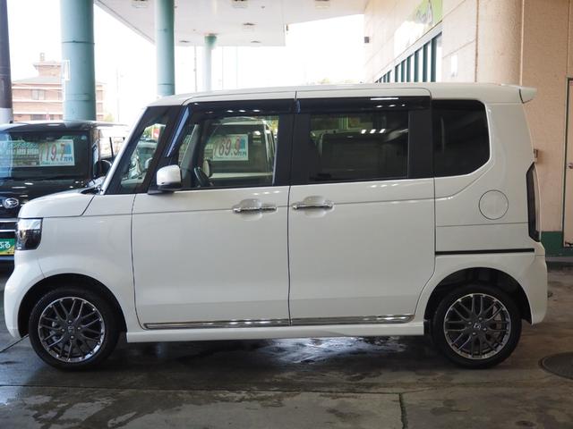 N-BOXカスタム ターボ 4WD 禁煙 8インチナビ バックカメラ ETC 前後ドラレコ フルセグTV Bluetooth 両側電動 前席ヒーター 衝突軽減BK ソナー LEDオートライト LEDフォグ 電動PK BKホールド(5枚目)