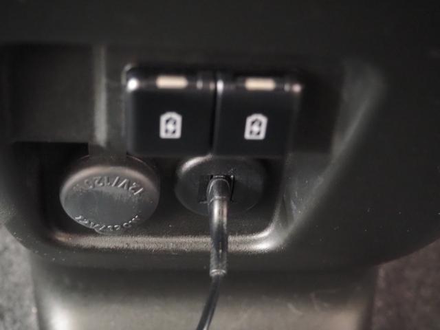 スペーシアギア ハイブリッドＸＺ　禁煙　リア修復　全方位　ＤＡ　ドラレコ　ＢＴＡ　ＡｐｐｌｅＣａｒＰｌａｙ　両側電動　衝突軽減ＢＫ　リアソナー　前席ヒーター　ＬＥＤオートライト　ＬＥＤフォグ　スマートキー　ステリモ　クルコン　１４ＡＷ（28枚目）