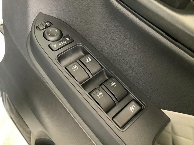 Xスペシャル 前後コーナーセンサー LEDヘッドランプ 走行無制限1年保証 前後コーナーセンサー オートマチックハイビーム LEDヘッドランプ アイドリングストップ プッシュスタート スマートキー 横滑り防止装置 オートエアコン 電動格納ミラー スマアシ(15枚目)