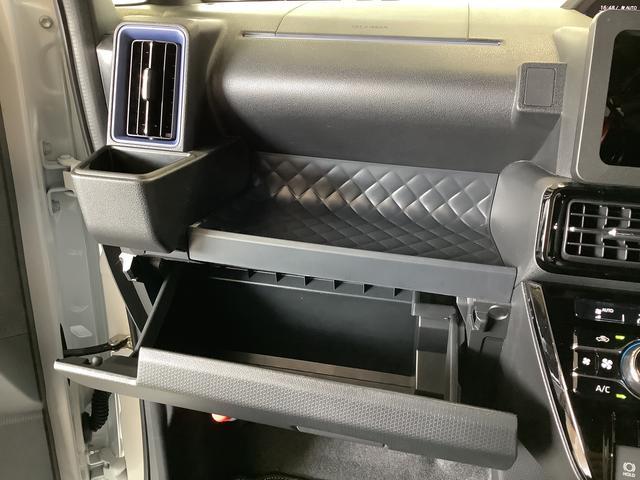 タント カスタムＲＳスタイルセレクション　両側電動スライド　ＥＴＣ　１年保証　ＥＴＣ　両側電動スライドドア　ターボ　アダプティブクルーズコントロール　前後コーナーセンサー　前席シートヒーター　ＬＥＤヘッドランプ　アイドリングストップ　プッシュスタート　横滑り防止装置（33枚目）