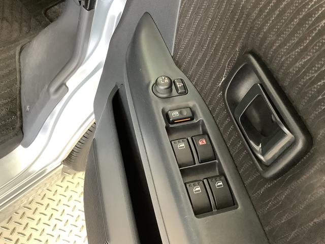 【まずは在庫確認を】せっかくお電話をいただいたのに、タッチの差で「すいません!もう売れてしまいました!」とお答えさせていただくことがたびたび御座います。ご検討の際は1分1秒でも早くご連絡下さい!