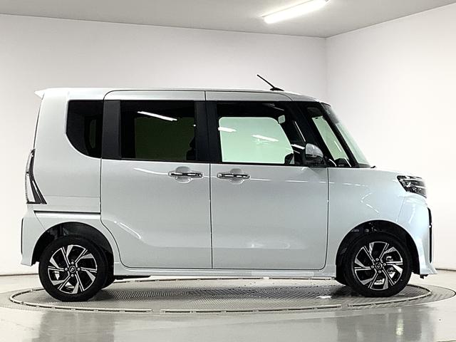 タント カスタムＸ　４ＷＤ　両側電動スライド　前後コーナーセンサー　走行無制限１年保証　両側電動スライドドア　４ＷＤ　前後コーナーセンサー　前席シートヒーター　オートマチックハイビーム　ＬＥＤヘッドライト　横滑り防止装置　スマートキー　１４インチ純正アルミホイール（7枚目）