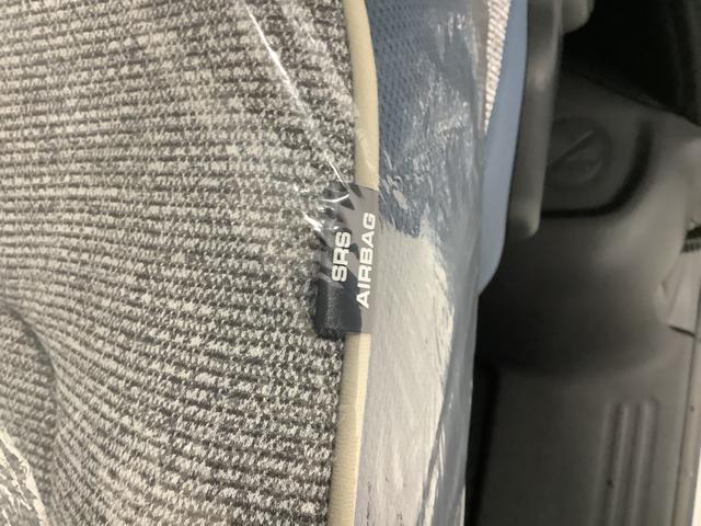 ムーヴキャンバス ストライプスＧ　両側電動スライドドア　前後コーナーセンサー　走行無制限１年保証　両側電動スライドドア　前後コーナーセンサー　前席シートヒーター　ホッとカップホルダー　オートマチックハイビーム　ＬＥＤヘッドライト　横滑り防止装置　スマートキー　スマートアシスト（17枚目）