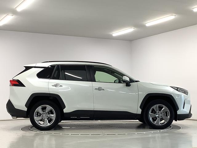 ＲＡＶ４ Ｇ　４ＷＤ　９インチナビ　ＥＴＣ　全方位カメラ　クルコン　１年保証　４ＷＤ　９インチナビ　ＥＴＣ　全方位カメラ　アダプティブクルーズコントロール　前後コーナーセンサー　前席シートヒーター　電動リアゲート　ブラインドスポットモニター　１８インチアルミホイール（12枚目）