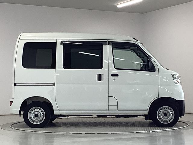 ハイゼットカーゴ ＤＸ　ＥＴＣ　アイドリングストップ　キーレスエントリー　走行無制限１年保証　アイドリングストップ　ＥＴＣ　キーレスエントリー　荷室マット　ドアバイザー　ヘッドライトレベライザー　両側スライドドア　アクセサリーソケット　マニュアルエアコン　ラジオ（7枚目）