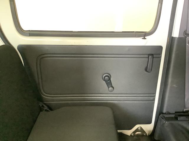 ハイゼットカーゴ ＤＸ　ＥＴＣ　アイドリングストップ　キーレスエントリー　走行無制限１年保証　アイドリングストップ　ＥＴＣ　キーレスエントリー　荷室マット　ドアバイザー　ヘッドライトレベライザー　両側スライドドア　アクセサリーソケット　マニュアルエアコン　ラジオ（36枚目）