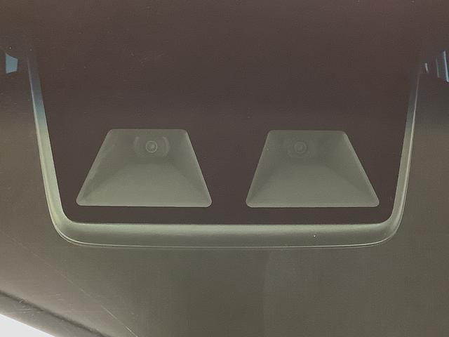 ハイゼットカーゴ デラックスＳＡＩＩＩ　ＡＴ　ＥＴＣ　コーナーセンサー　ラジオ　走行無制限１年保証　リアコーナーセンサー　ＡＴ車　ＥＴＣ　オートマチックハイビーム　ＬＥＤヘッドライト　アイドリングストップ　キーレスエントリー　横滑り防止装置　ドアバイザー　ラジオ　スマートアシスト（7枚目）