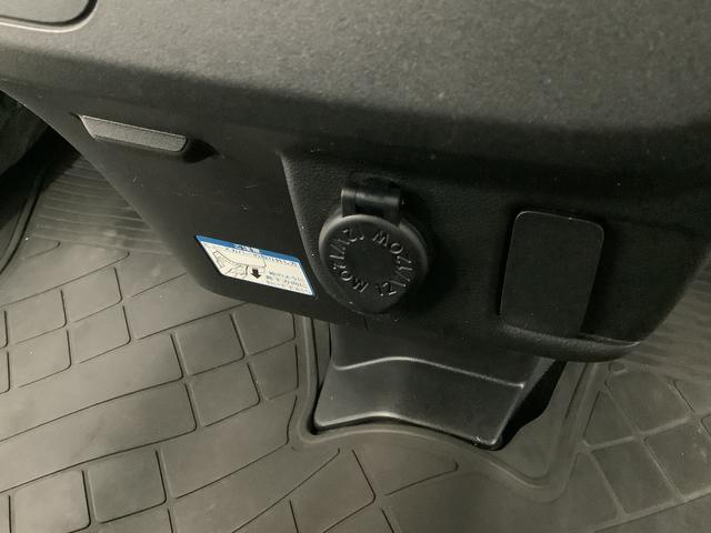 ハイゼットカーゴ デラックスＳＡＩＩＩ　ＡＴ　ＥＴＣ　コーナーセンサー　ラジオ　走行無制限１年保証　リアコーナーセンサー　ＡＴ車　ＥＴＣ　オートマチックハイビーム　ＬＥＤヘッドライト　アイドリングストップ　キーレスエントリー　横滑り防止装置　ドアバイザー　ラジオ　スマートアシスト（26枚目）