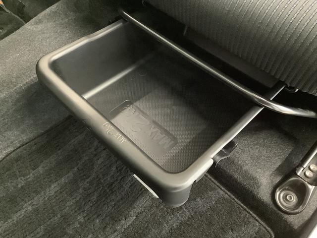 ムーヴ ＸリミテッドＩＩ　ＳＡＩＩＩ　ワンオーナー　ナビＴＶ　ＥＴＣ　１年保証　ワンオーナー　ナビＴＶ　ＥＴＣ　バックカメラ　運転席シートヒーター　ＵＳＢ　Ｂｌｕｅｔｏｏｔｈ　オートマチックハイビーム　ＬＥＤヘッドライト　プッシュスタート　１４インチ純正アルミホイール（22枚目）