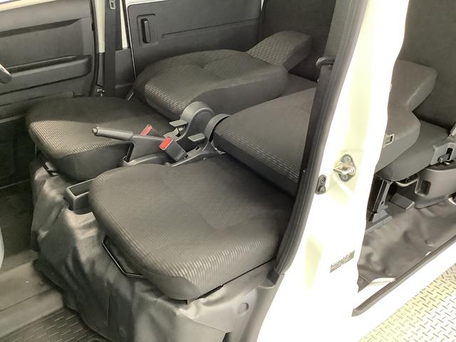 ハイゼットカーゴ ＤＸ　４ＷＤ　ＣＶＴ　前後コーナーセンサー　両側スライドドア　走行無制限１年保証　前後コーナーセンサー　４ＷＤ　ＣＶＴ車　オートマチックハイビーム　アイドリングストップ　キーレスエントリー　横滑り防止装置　オートライト　ヘッドライトレベライザー　ラジオ（18枚目）