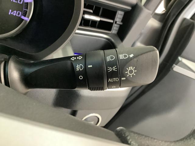ムーヴ カスタム　Ｘ　ＳＡ　ナビＴＶ　バックカメラ　コーナーポール　１年保証　ナビＴＶ　ＵＳＢ　バックカメラ　コーナーポール　ＬＥＤヘッドライト　アイドリングストップ　プッシュスタート　横滑り防止装置　オートライト　オートエアコン　１４インチ純正アルミホイール（33枚目）