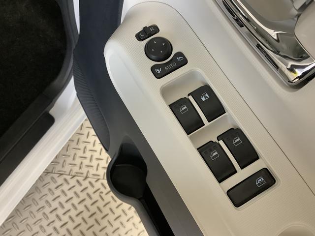 ムーヴキャンバス ストライプスＧ　両側電動スライドドア　前後コーナーセンサー　走行無制限１年保証　両側電動スライドドア　前後コーナーセンサー　前席シートヒーター　ホッとカップホルダー　オートマチックハイビーム　ＬＥＤヘッドライト　横滑り防止装置　スマートキー　スマートアシスト（20枚目）