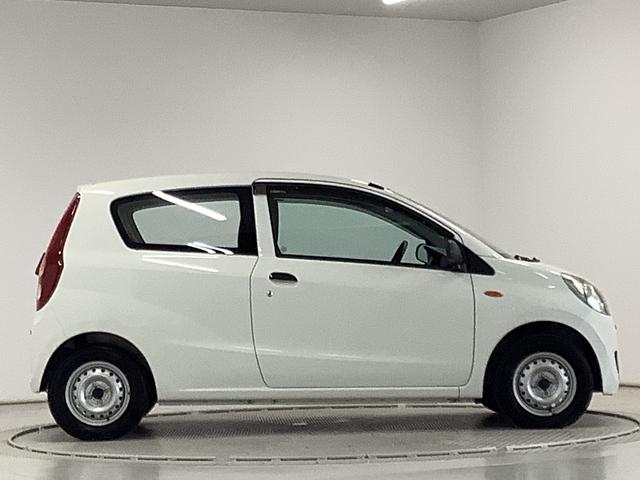 ミラ TX CVT ETC キーレスエントリー ドアバイザー 走行無制限1年保証 キーレスエントリー CVT車 ETC ドアバイザー ヘッドライトレベライザー マニュアルエアコン インパネシフト アクセサリーソケット ラジオ 助手席エアバック 衝突安全ボディ(7枚目)