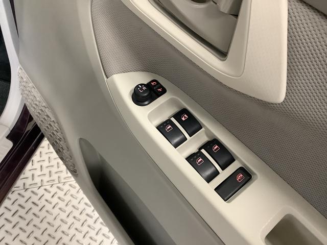 ムーヴ Ｘ　ＳＡＩＩＩ　ＣＤオーディオ　シートヒーター　スマートキー　走行無制限１年保証　運転席シートヒーター　ＣＤオーディオ　オートマチックハイビーム　アイドリングストップ　プッシュスタート　横滑り防止装置　オートエアコン　電動格納ミラー　１４インチ純正アルミホイール（17枚目）