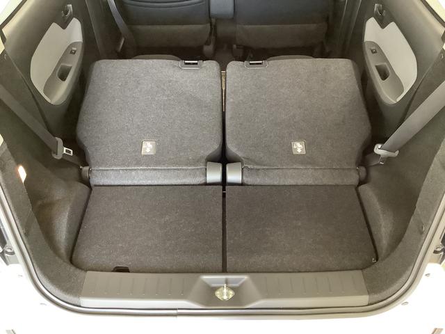 リーズナブル料金で、納車後から切れ目なく一般保証が延長される人気のオプションとなります。初登録月から3年又は累計走行距離6万キロ経過後から5年10万キロまで一般保証に準じて保証いたします。