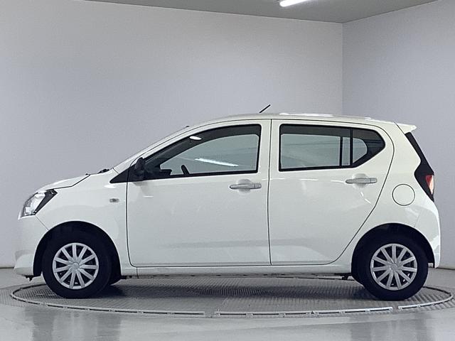 ミライース L アイドリングストップ キーレスエントリー 横滑り防止装置 走行無制限1年保証 アイドリングストップ キーレスエントリー 横滑り防止装置 ヘッドライトレベライザー アクセサリーソケット マニュアルエアコン インパネシフト インフォーメーションディスプレイ(7枚目)