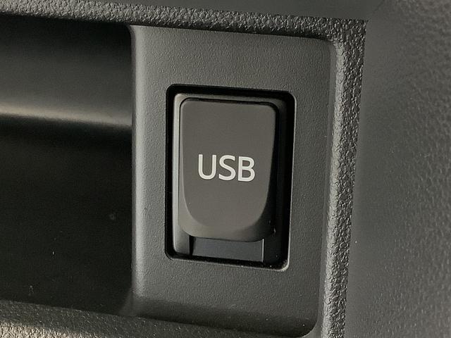 タント カスタムＲＳ　ＳＡ　８インチナビＴＶ　ＥＴＣ　後席モニター　１年保証　８インチナビＴＶ　後席モニター　ＥＴＣ　バックカメラ　両側電動スライドドア　ＤＶＤ　ＵＳＢ　Ｂｌｕｅｔｏｏｔｈ　ＬＥＤヘッドライト　横滑り防止装置　スマートキー　１５インチ純正アルミホイール（40枚目）