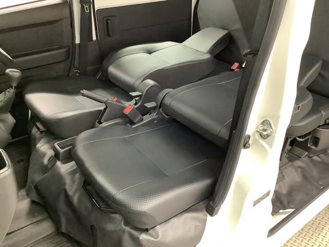 ハイゼットカーゴ スペシャル 5MT 前後コーナーセンサー 両側スライドドア 走行無制限1年保証 前後コーナーセンサー MT車 オートマチックハイビーム アイドリングストップ 横滑り防止装置 オートライト ヘッドライトレベライザー パワーウィンドウ ラジオ スマートアシスト(19枚目)