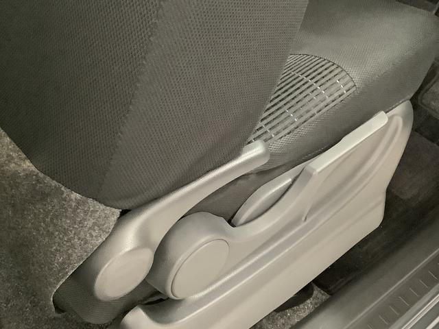 ムーヴ カスタム　Ｘ　ＳＡ　ワンオーナー　ナビ　ＥＴＣ　スマートキー　１年保証　ワンオーナー　ナビＴＶ　ＥＴＣ　ＤＶＤ　Ｂｌｕｅｔｏｏｔｈ　ＬＥＤヘッドライト　プッシュスタート　横滑り防止装置　オートライト　オートエアコン　ドアバイザー　１４インチ純正アルミホイール（33枚目）