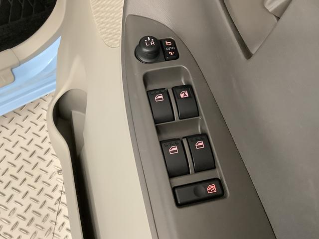 タント スローパーＸ　ＳＡＩＩ　リヤシート付仕様　福祉車輌　ナビＴＶ　スローパーＸ　ＳＡＩＩ　リヤシート付仕様　福祉車輌　１年保証　福祉車両　ＥＴＣ　バックカメラ　ナビＴＶ　片側電動スライドドア　ＵＳＢ接続　プッシュスタート　横滑り防止装置　電動格納ミラー　電動ウインチ（22枚目）