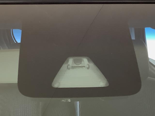 ムーヴ カスタム X ハイパーSAII ETC LEDヘッドライト 走行無制限1年保証 LEDヘッドライト ETC アイドリングストップ プッシュスタート 横滑り防止装置 オートライト オートエアコン ドアバイザー 電動格納ドアミラー 14インチ純正アルミホイール(6枚目)