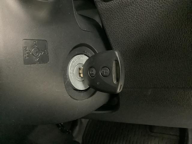 ハイゼットカーゴ ＤＸ　４ＷＤ　ＣＶＴ　ワンオーナー　前後コーナーセンサー　走行無制限１年保証　４ＷＤ　ワンオーナー　ＣＶＴ車　前後コーナーセンサー　オートマチックハイビーム　アイドリングストップ　キーレスエントリー　横滑り防止装置　オートライト　ラジオ　両側スライドドア（22枚目）