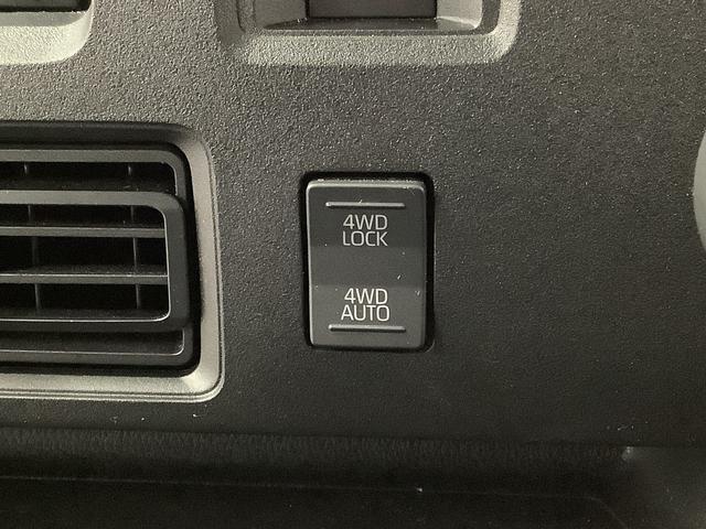 ハイゼットカーゴ ＤＸ　４ＷＤ　ＣＶＴ　ワンオーナー　前後コーナーセンサー　走行無制限１年保証　４ＷＤ　ワンオーナー　ＣＶＴ車　前後コーナーセンサー　オートマチックハイビーム　アイドリングストップ　キーレスエントリー　横滑り防止装置　オートライト　ラジオ　両側スライドドア（28枚目）