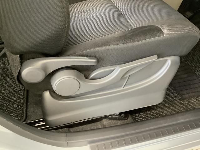 ステラ L スマートアシスト ETC アイドリングストップ キーレス 走行無制限1年保証 アイドリングストップ ETC キーレスエントリー 横滑り防止装置 ドアバイザー ヘッドライトレベライザー 電動格納ドアミラー アクセサリーソケット ベンチシート シートリフター(27枚目)