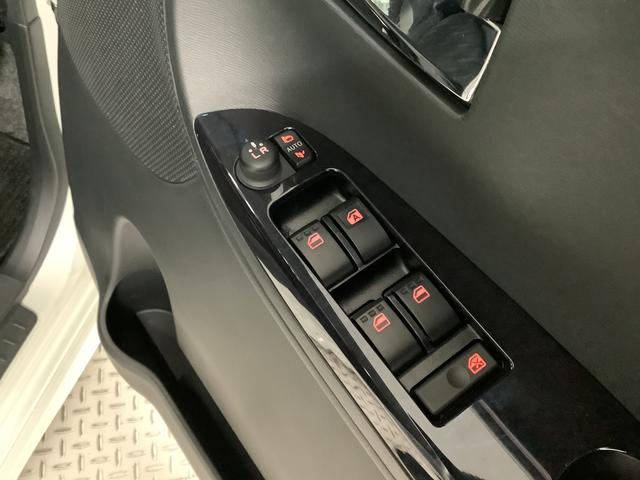 タント カスタムRS トップエディションVS SAIII 4WD 1年保証 8インチナビTV 全方位カメラ 4WD ETC 両側電動スライドドア リアコーナーセンサー 運転席シートヒーター DVD USB接続 Bluetooth 15インチ純正アルミホイール(29枚目)