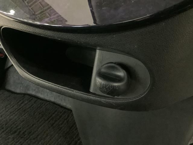 タント カスタムRS トップエディションVS SAIII 4WD 1年保証 8インチナビTV 全方位カメラ 4WD ETC 両側電動スライドドア リアコーナーセンサー 運転席シートヒーター DVD USB接続 Bluetooth 15インチ純正アルミホイール(39枚目)