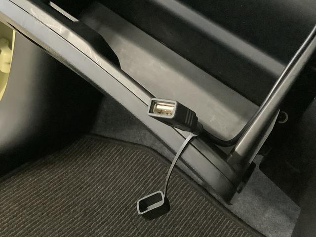 ミラココア ココアＬ　ナビＴＶ　バックカメラ　アイドリングストップ　１年保証　ナビＴＶ　ＵＳＢ　バックカメラ　アイドリングストップ　キーレスエントリー　ドアバイザー　ヘッドライトレベライザー　電動格納ドアミラー　アクセサリーソケット　ベンチシート　テンパータイヤ（29枚目）