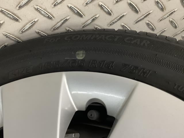 ミラココア ココアＬ　ナビＴＶ　バックカメラ　アイドリングストップ　１年保証　ナビＴＶ　ＵＳＢ　バックカメラ　アイドリングストップ　キーレスエントリー　ドアバイザー　ヘッドライトレベライザー　電動格納ドアミラー　アクセサリーソケット　ベンチシート　テンパータイヤ（44枚目）