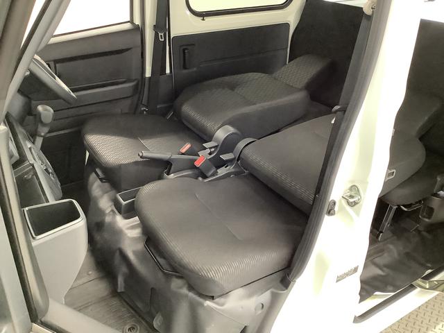 ハイゼットカーゴ ＤＸ　雹害車両　ＣＶＴ　ワンオーナー　前後コーナーセンサー　雹害車両　１年保証　前後コーナーセンサー　ワンオーナー　ＣＶＴ車　オートマチックハイビーム　アイドリングストップ　キーレスエントリー　横滑り防止装置　オートライト　ヘッドライトレベライザー　ラジオ（17枚目）