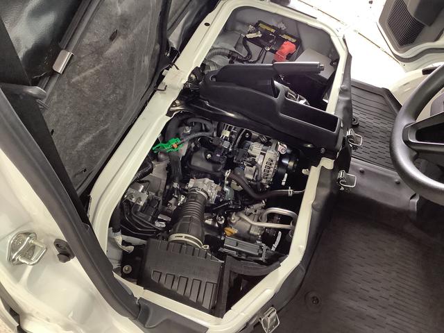 ハイゼットカーゴ ＤＸ　ＣＶＴ　ワンオーナー　前後コーナーセンサー　キーレス　走行無制限１年保証　前後コーナーセンサー　ワンオーナー　ＣＶＴ車　オートマチックハイビーム　アイドリングストップ　キーレスエントリー　横滑り防止装置　オートライト　ヘッドライトレベライザー　ラジオ（11枚目）