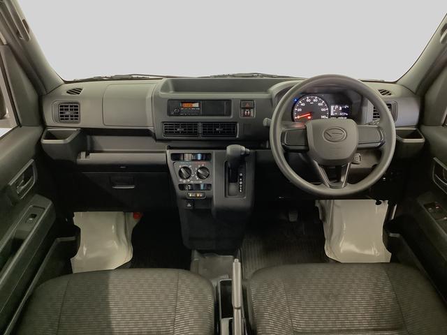 ハイゼットカーゴ ＤＸ　雹害車両　ＣＶＴ　前後コーナーセンサー　キーレス　雹害車両　１年保証　前後コーナーセンサー　ＣＶＴ車　オートマチックハイビーム　アイドリングストップ　キーレスエントリー　横滑り防止装置　オートライト　ヘッドライトレベライザー　パワーウィンドウ（5枚目）