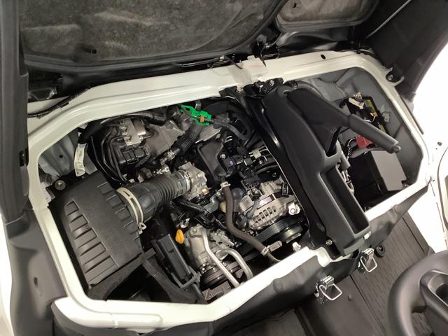 ハイゼットカーゴ ＤＸ　雹害車両　ＣＶＴ　前後コーナーセンサー　キーレス　雹害車両　１年保証　前後コーナーセンサー　ＣＶＴ車　オートマチックハイビーム　アイドリングストップ　キーレスエントリー　横滑り防止装置　オートライト　ヘッドライトレベライザー　パワーウィンドウ（11枚目）