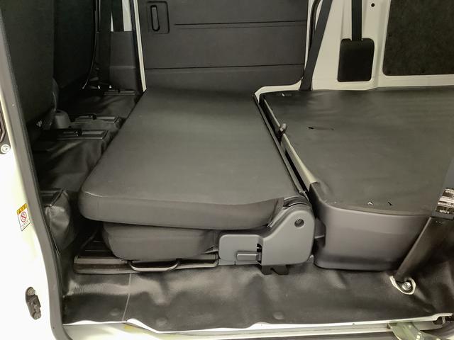 ハイゼットカーゴ ＤＸ　雹害車両　ＣＶＴ　前後コーナーセンサー　キーレス　雹害車両　１年保証　前後コーナーセンサー　ＣＶＴ車　オートマチックハイビーム　アイドリングストップ　キーレスエントリー　横滑り防止装置　オートライト　ヘッドライトレベライザー　パワーウィンドウ（40枚目）