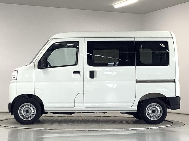 ハイゼットカーゴ ＤＸ　４ＷＤ　ＣＶＴ　前後コーナーセンサー　キーレス　ラジオ　走行無制限１年保証　前後コーナーセンサー　４ＷＤ　ＣＶＴ車　オートマチックハイビーム　アイドリングストップ　キーレスエントリー　横滑り防止装置　オートライト　ヘッドライトレベライザー　ラジオ（9枚目）