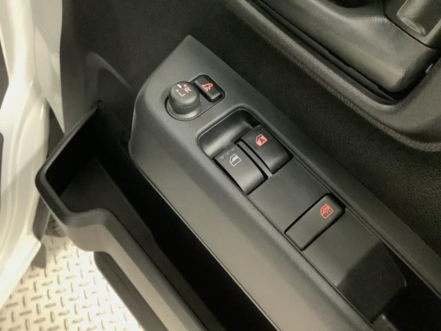 ハイゼットカーゴ クルーズ　ＣＶＴ車　前後コーナーセンサー　プッシュスタート　走行無制限１年保証　前後コーナーセンサー　ＣＶＴ車　オートマチックハイビーム　アイドリングストップ　プッシュスタート　横滑り防止装置　ヘッドライトレベライザー　電動格納ドアミラー　両側スライドドア（18枚目）