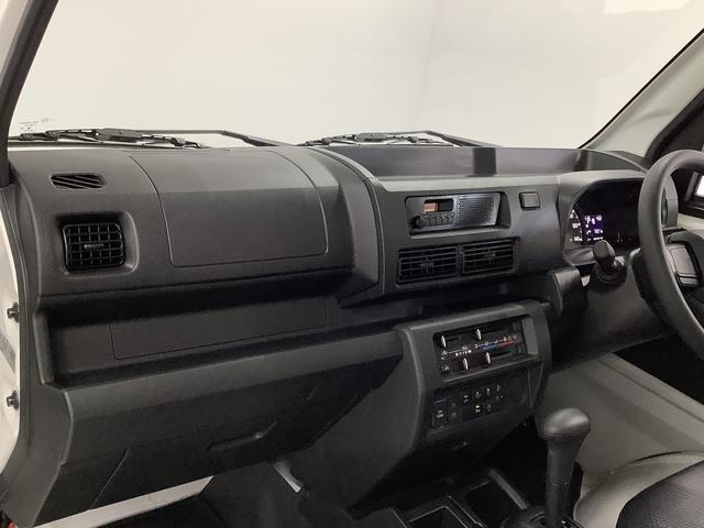 ハイゼットトラック スタンダード 農用スペシャル 4WD CVT 荷台作業灯 走行無制限1年保証 前後コーナーセンサー 4WD CVT車 3方開 荷台作業灯 オートマチックハイビーム アイドリングストップ 横滑り防止装置 オートライト ヘッドライトレベライザー スペアタイヤ(16枚目)