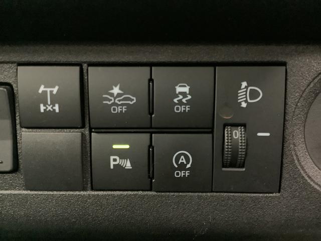 ハイゼットトラック スタンダード 農用スペシャル 4WD CVT 荷台作業灯 走行無制限1年保証 前後コーナーセンサー 4WD CVT車 3方開 荷台作業灯 オートマチックハイビーム アイドリングストップ 横滑り防止装置 オートライト ヘッドライトレベライザー スペアタイヤ(23枚目)